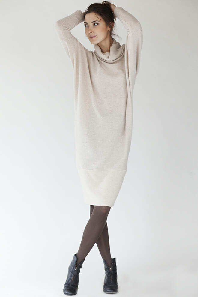 Cream sweater dress in wool LAB SPECIAL DESIGNER CUT