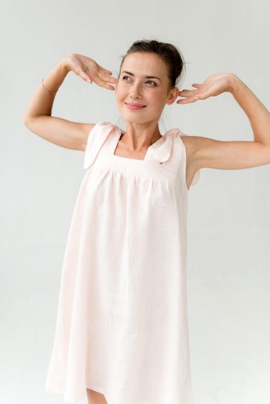 Linen nightgown in rose JULY